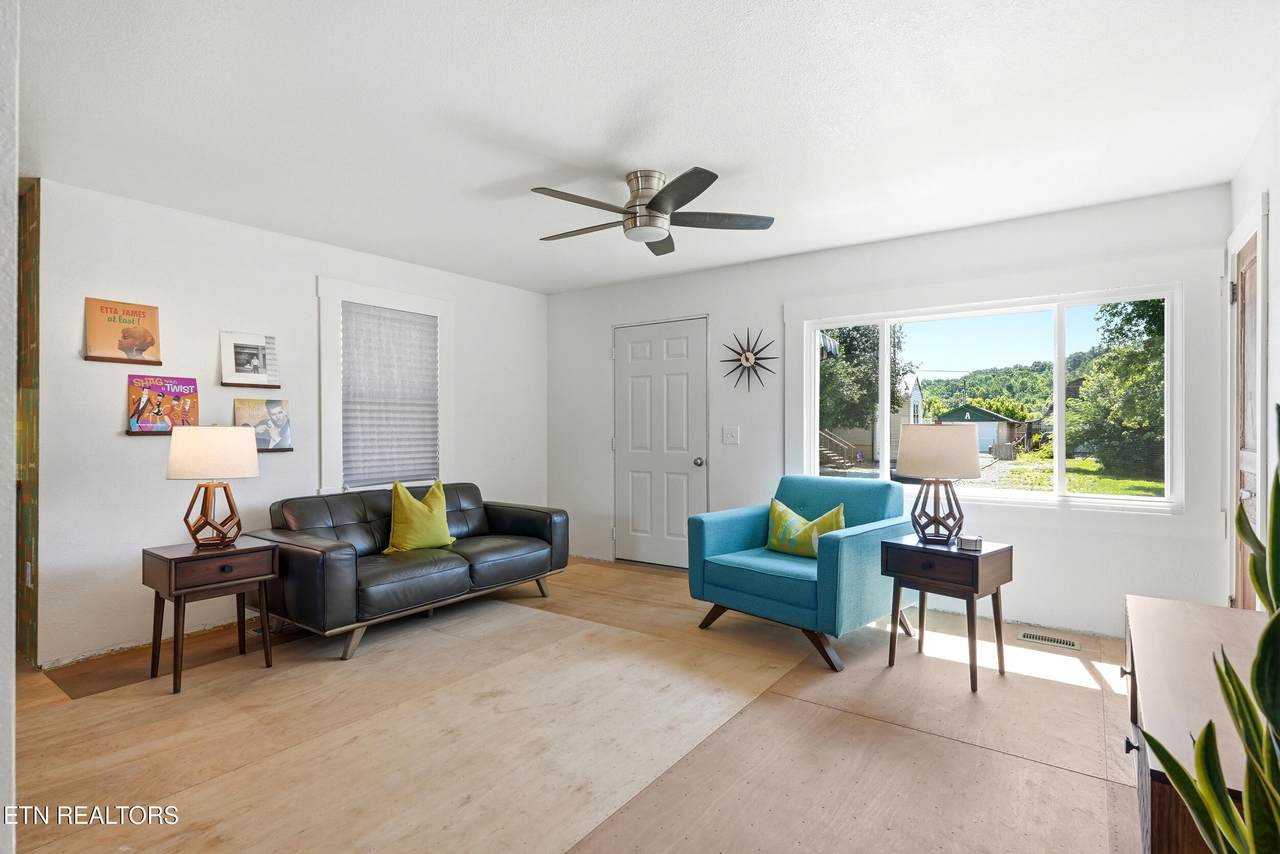 https://bt-photos.global.ssl.fastly.net/kaar/1280_boomver_1_1345001-2.jpg