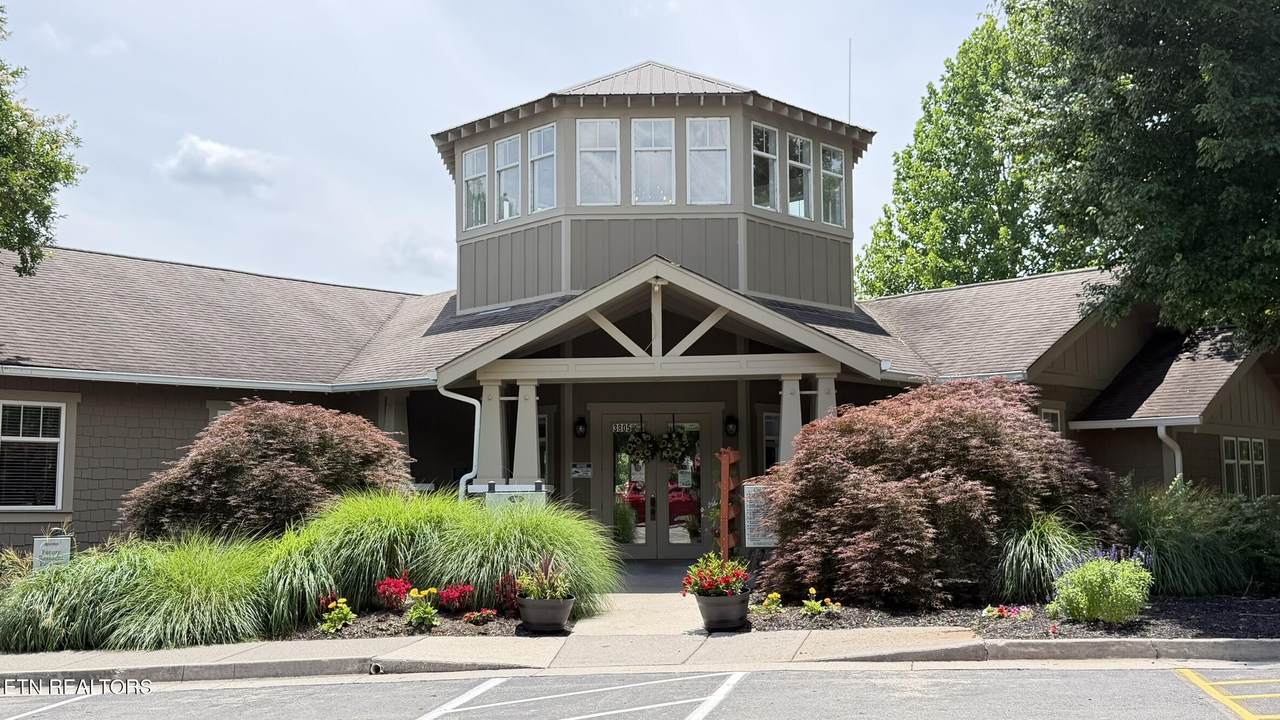 1106 Tree Top Way - Photo 1