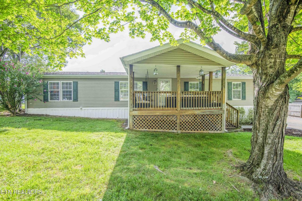 4556 Cherokee Drive - Photo 1