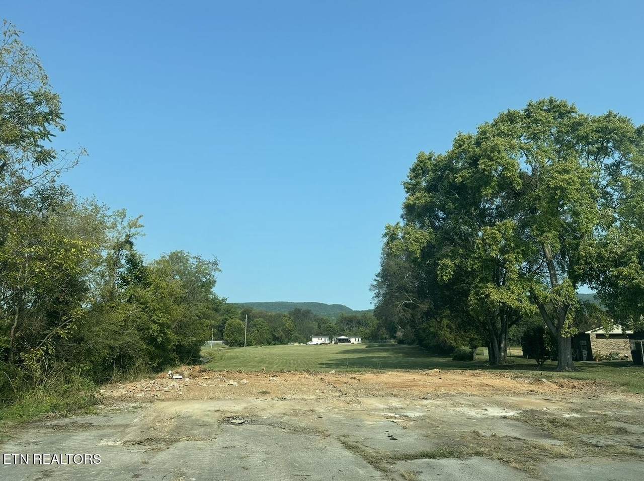 3269 Market St - Photo 1
