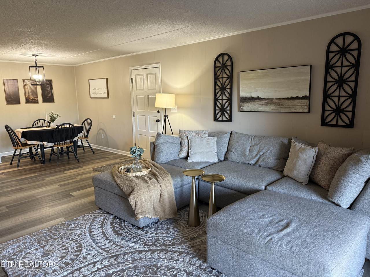 https://bt-photos.global.ssl.fastly.net/kaar/1280_boomver_1_1346591-2.jpg