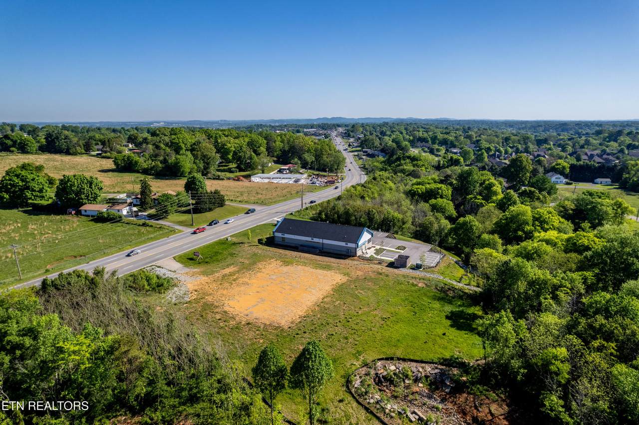 2054 U.S. 411 - Photo 1