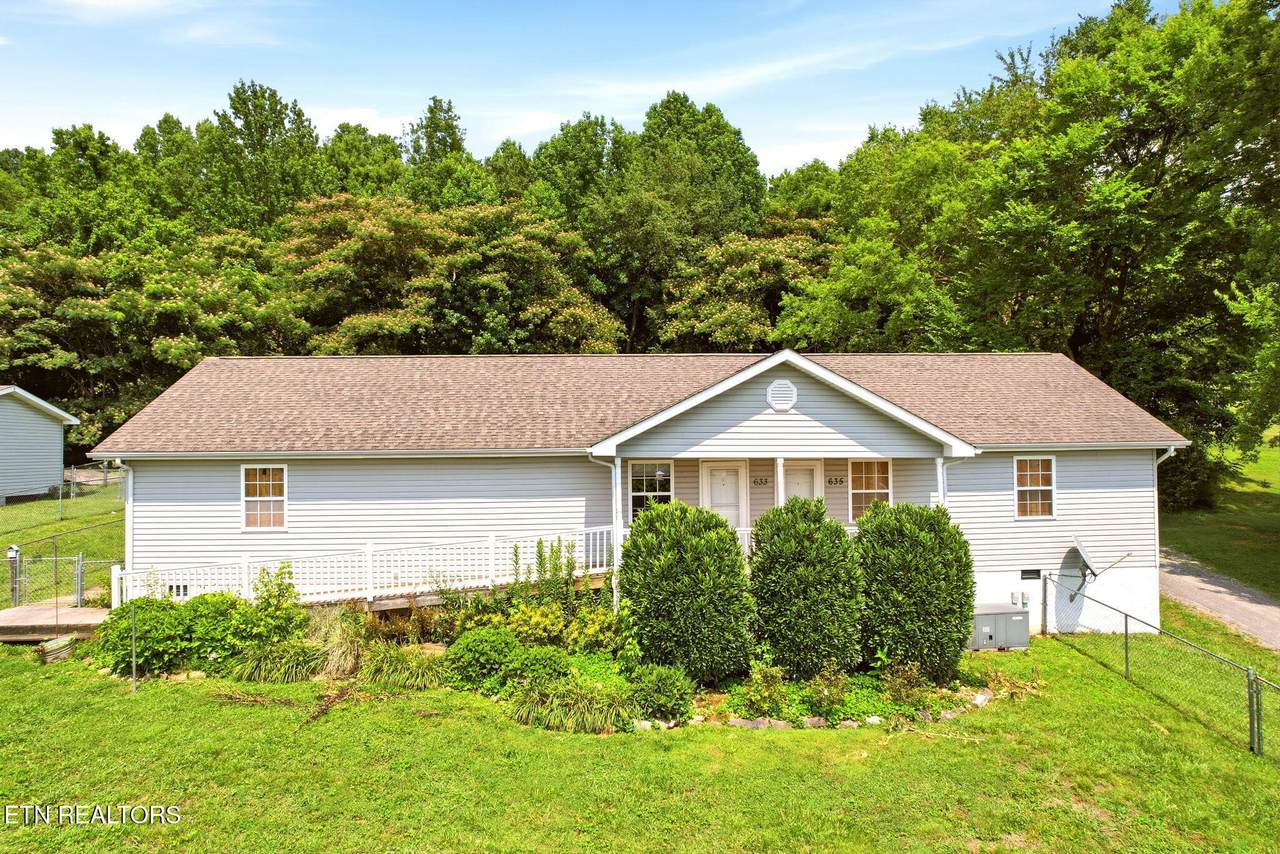 633 Russell Ave - Photo 1
