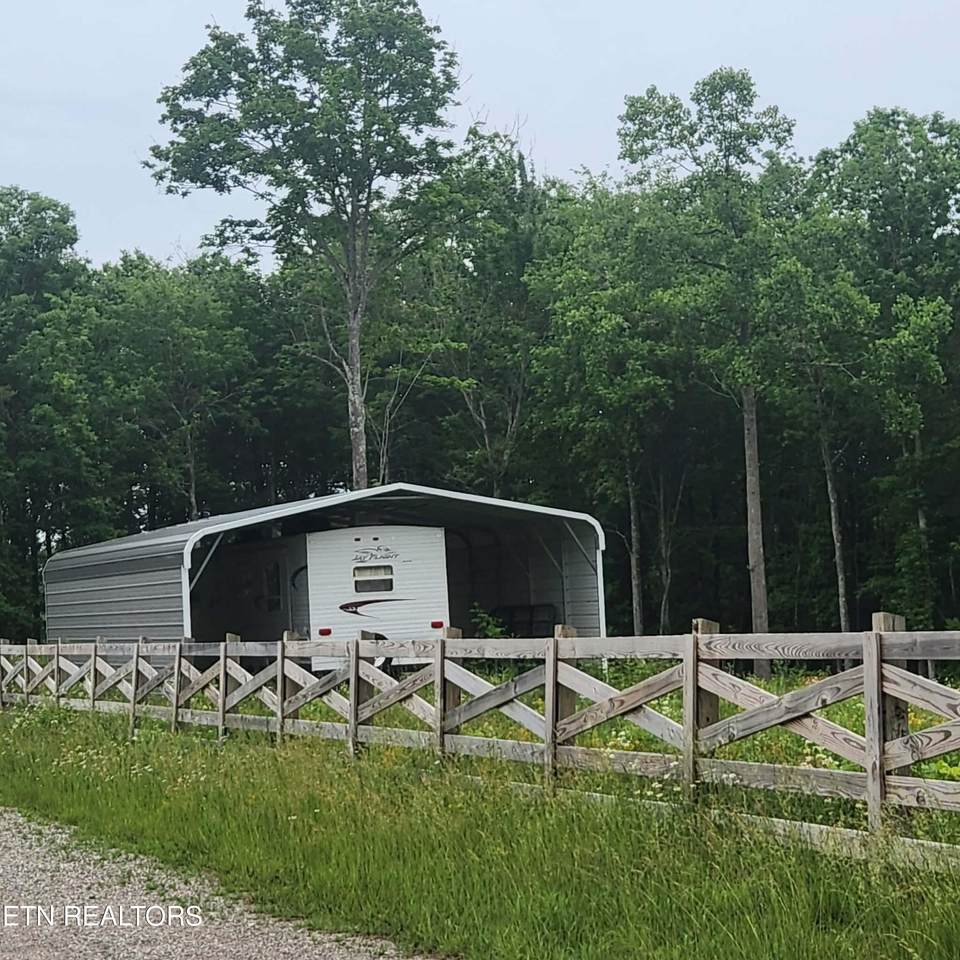 186 Crockett Cemetery Rd - Photo 1