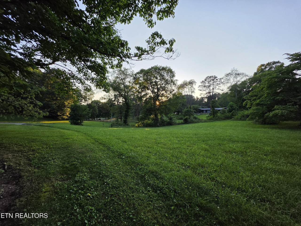  Campbell Rd - Photo 1