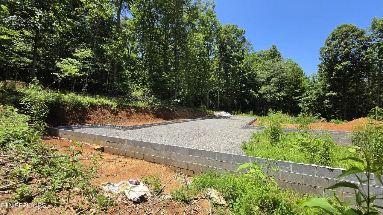 240 Haven Way - Photo 1