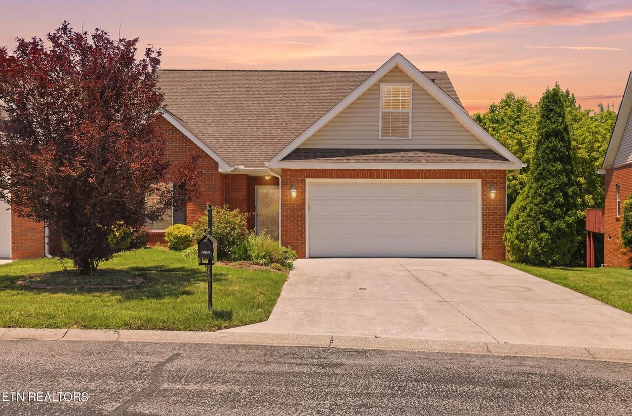 4609 Oak Meadow Way - Photo 1