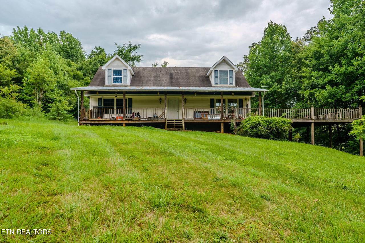 1985 Poplar Springs Rd - Photo 1
