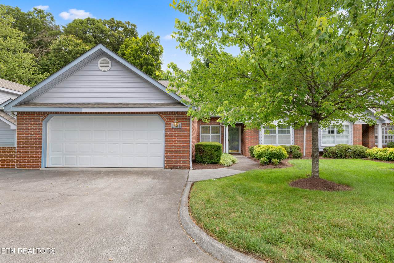 805 Cedar Lane - Photo 1