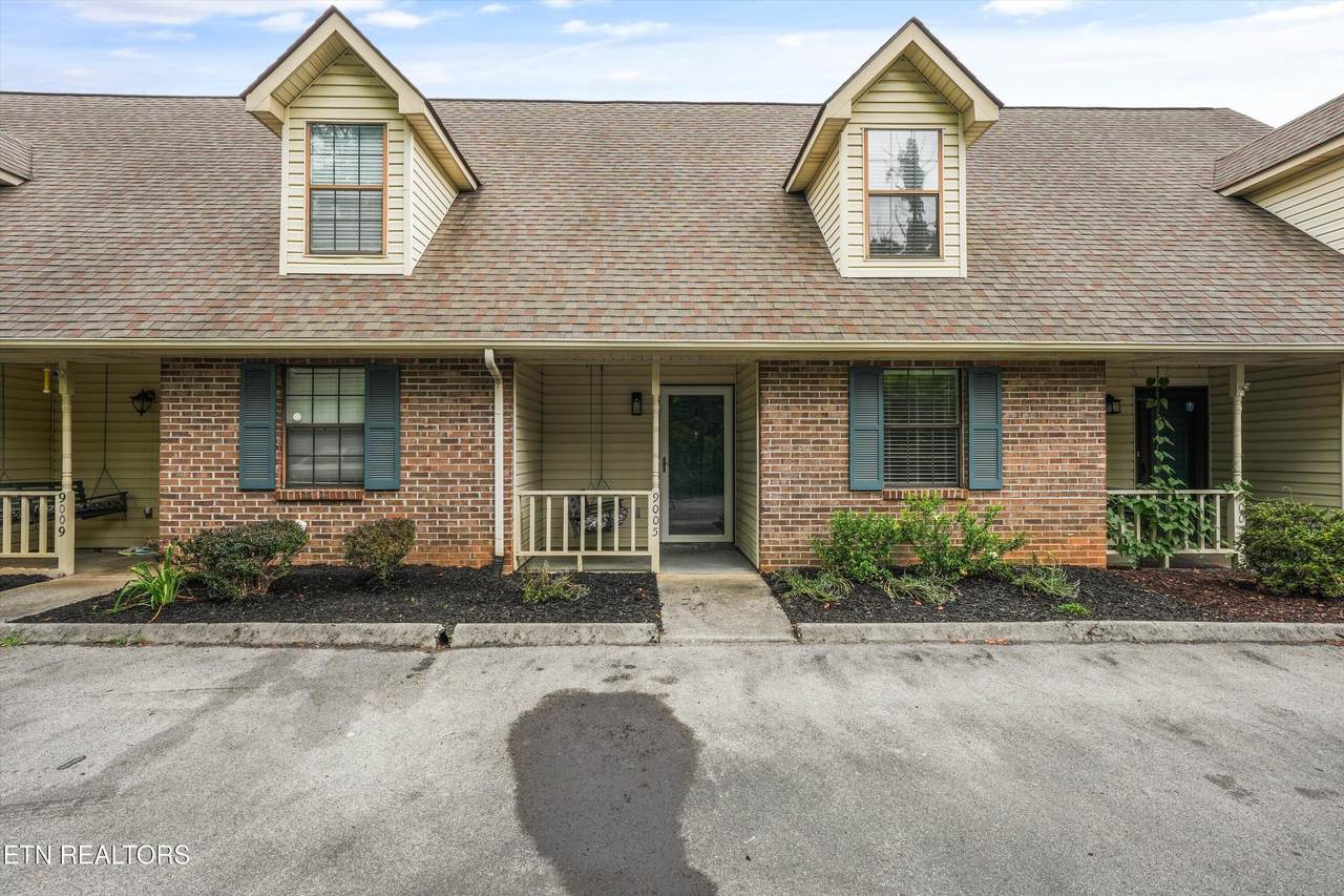 9005 Fountain Brook Lane - Photo 1