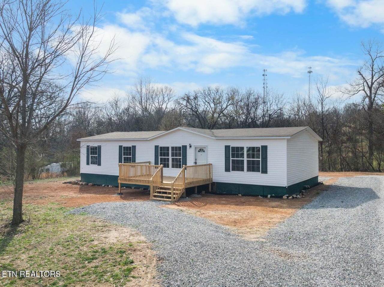 523 Point Rd - Photo 1