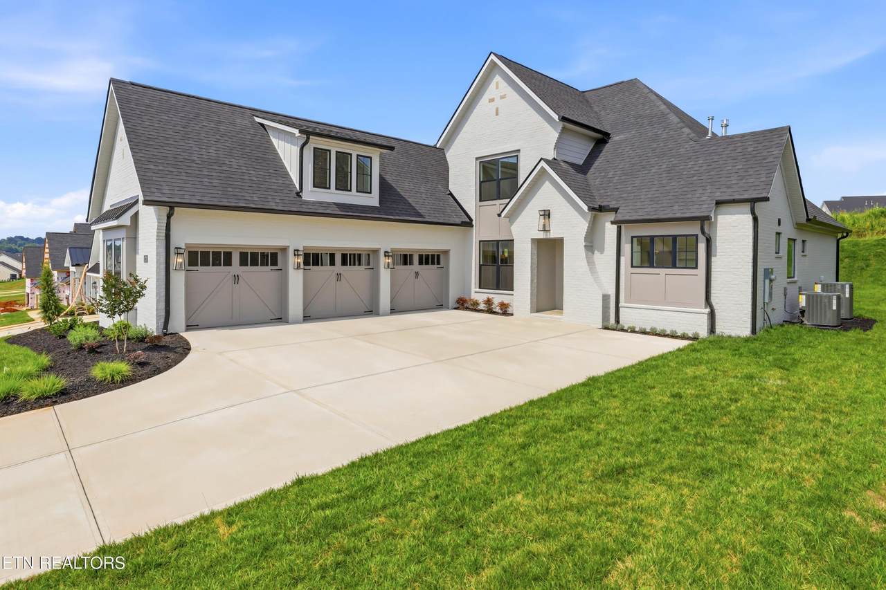 1220 Wagon Hitch Rd - Photo 1