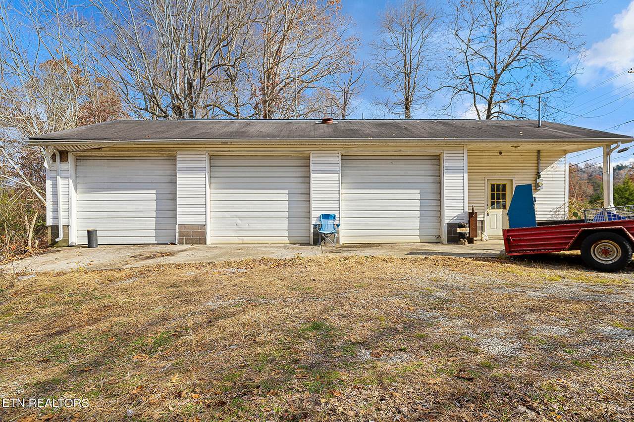 2131 Sockless Rd - Photo 1