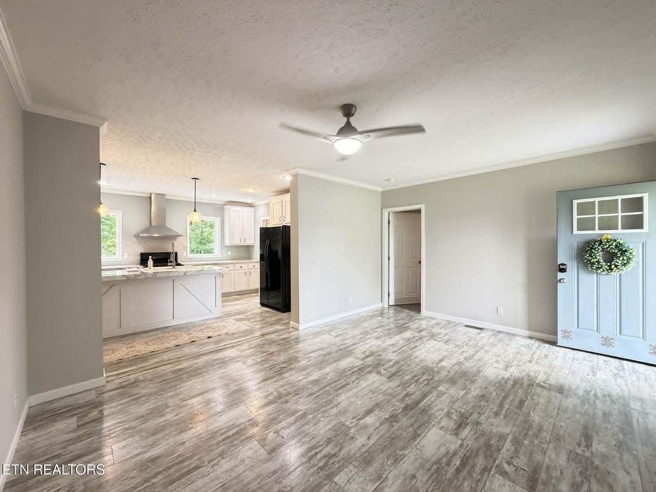 381 Dixon Rd - Photo 1
