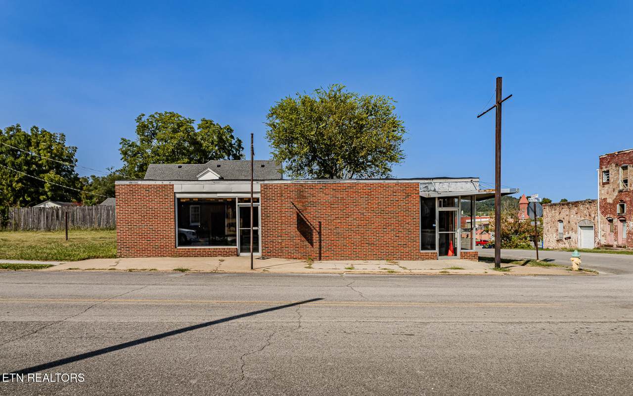 200 9th Street - Photo 1