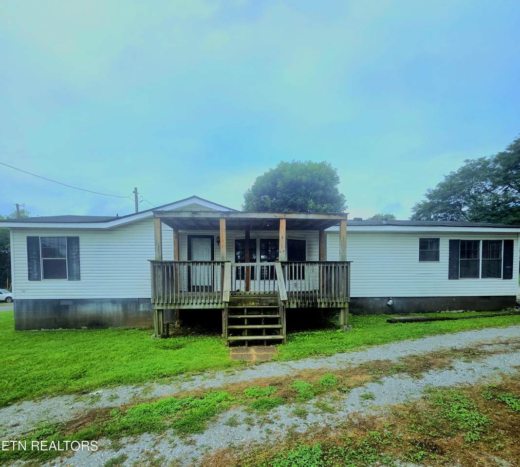 608 Church St - Photo 1