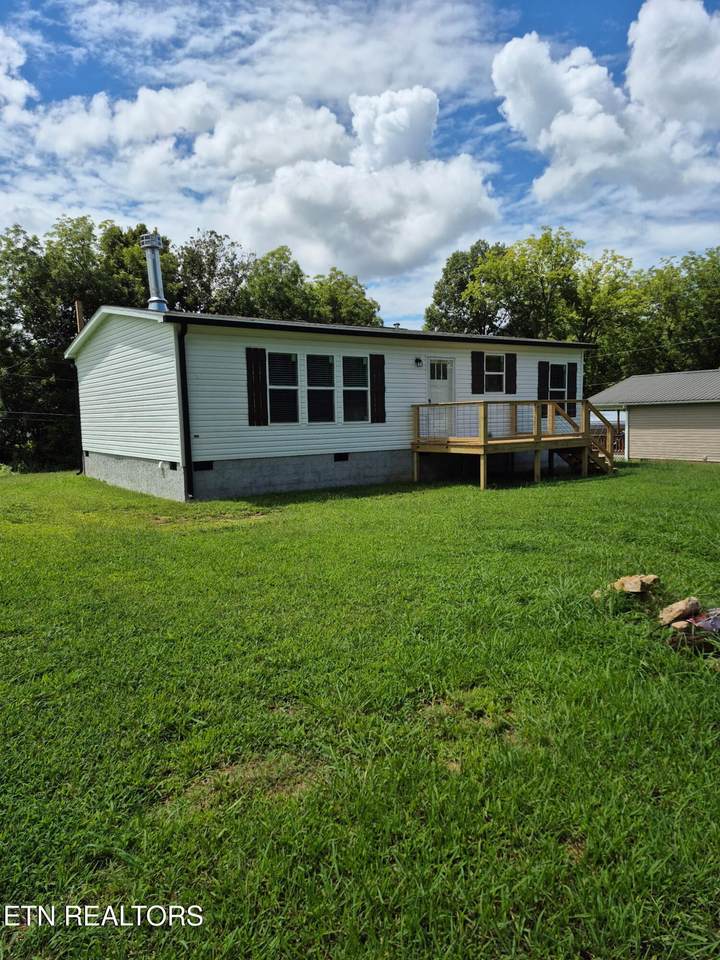 27 Niota Rd - Photo 1
