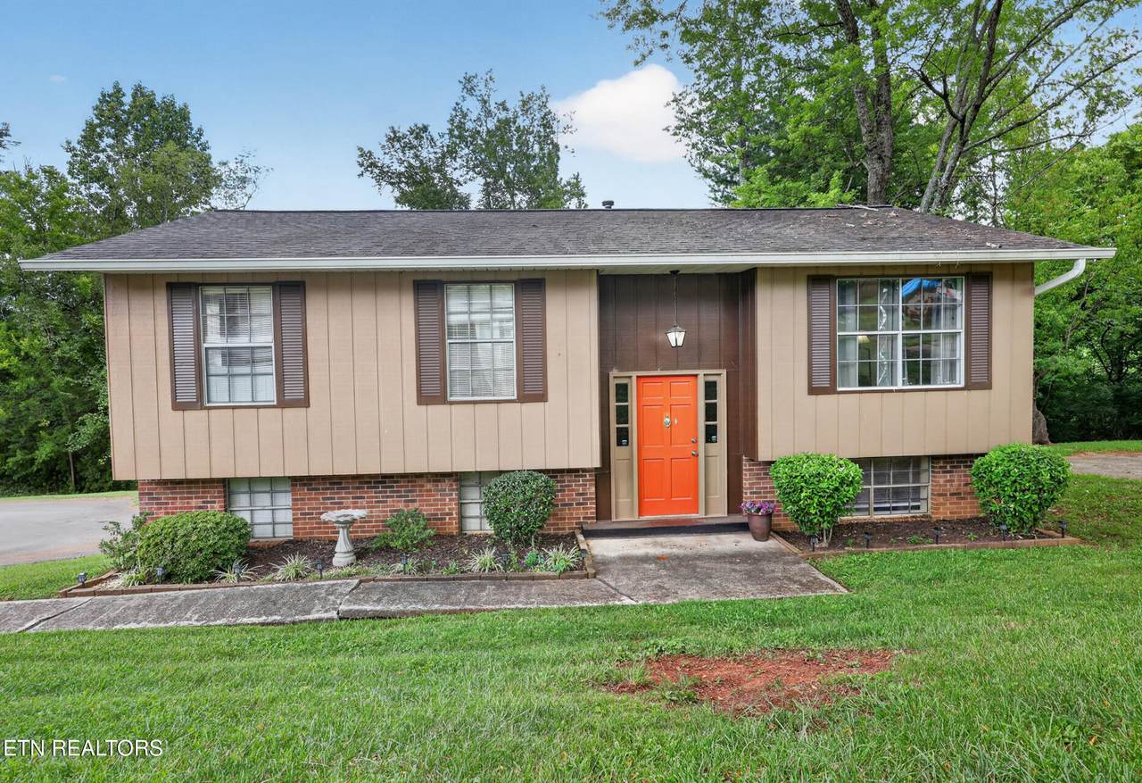 2220 Highland Rd - Photo 1