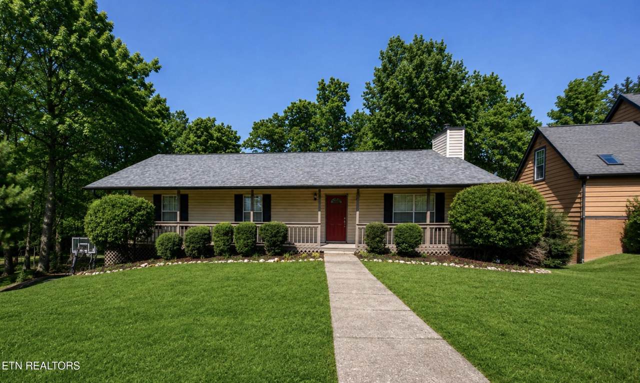 1532 N. Courtney Oak Lane - Photo 1