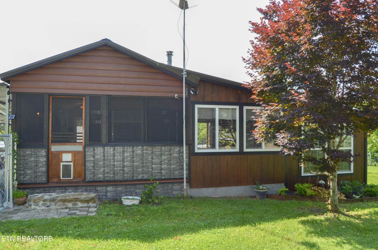 28 Cottage St - Photo 1