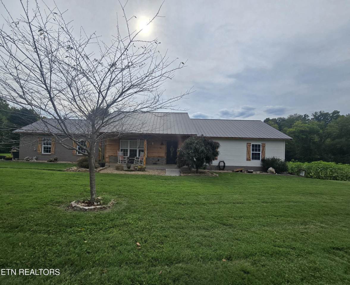 1931 Hidden Springs Rd - Photo 1