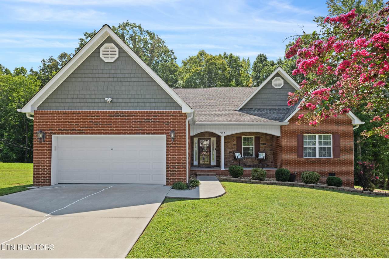 332 Shadows Lawn Drive - Photo 1