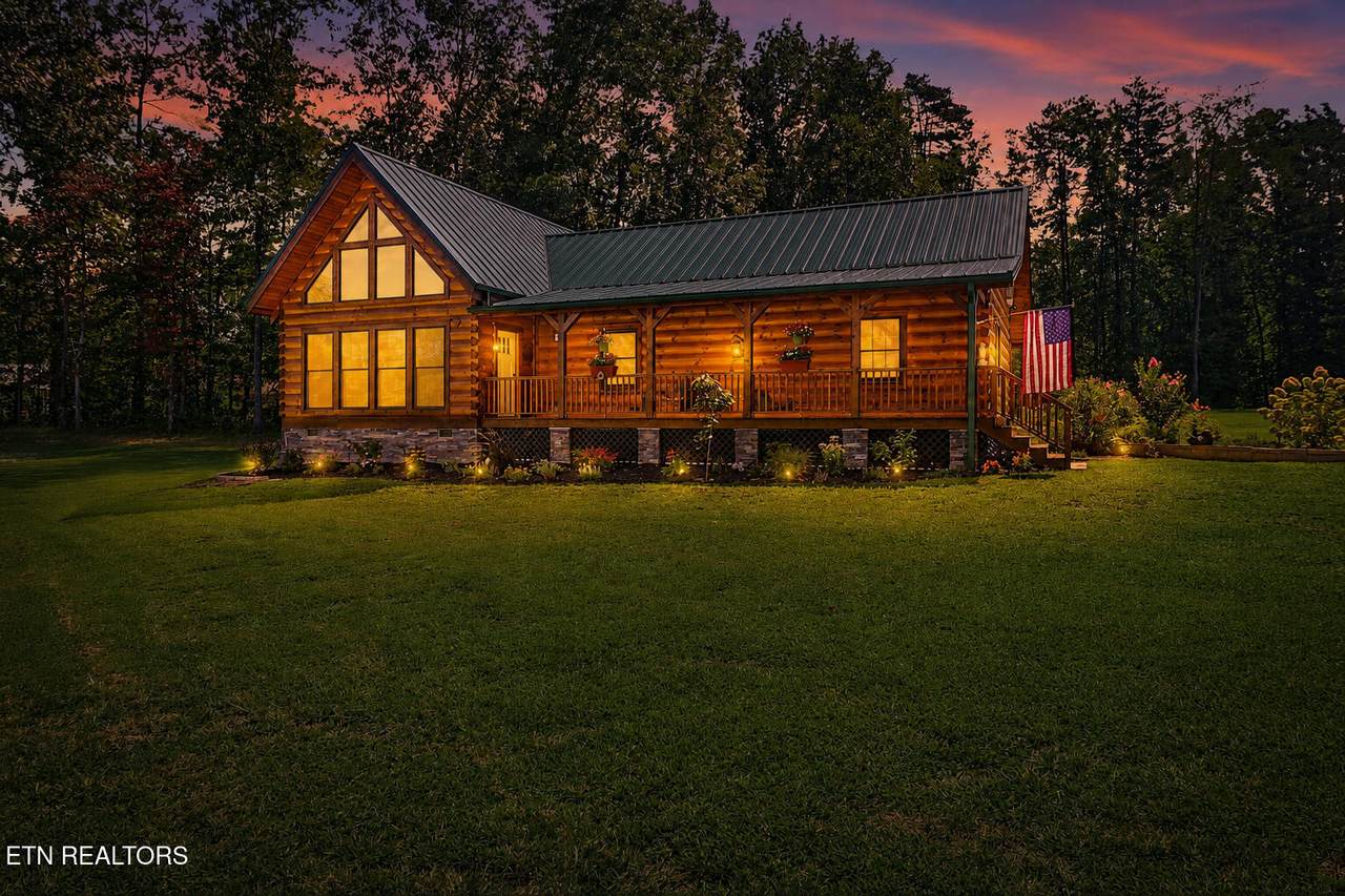 299 Anderson Tinch Ave - Photo 1