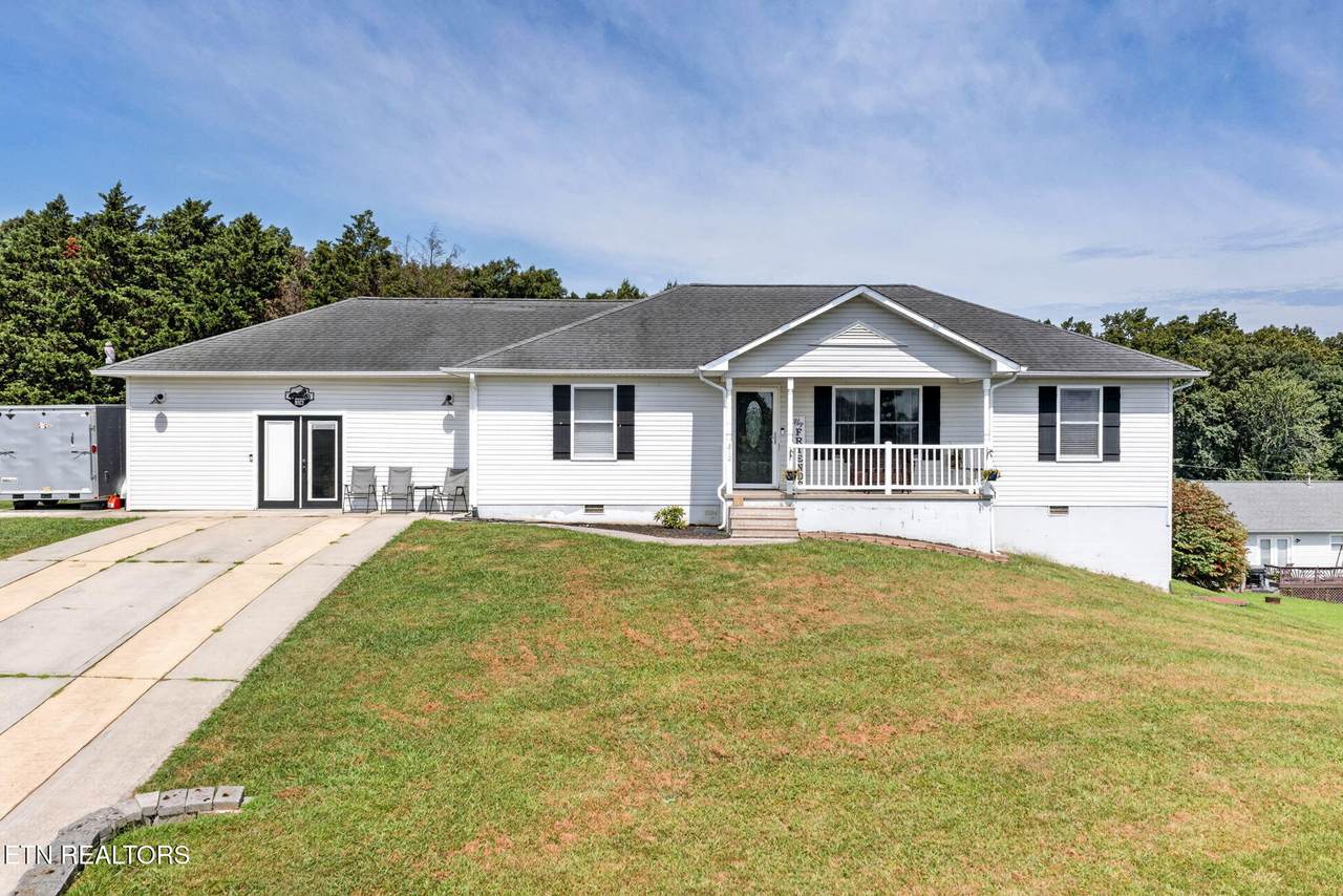 212 Bayberry Drive - Photo 1