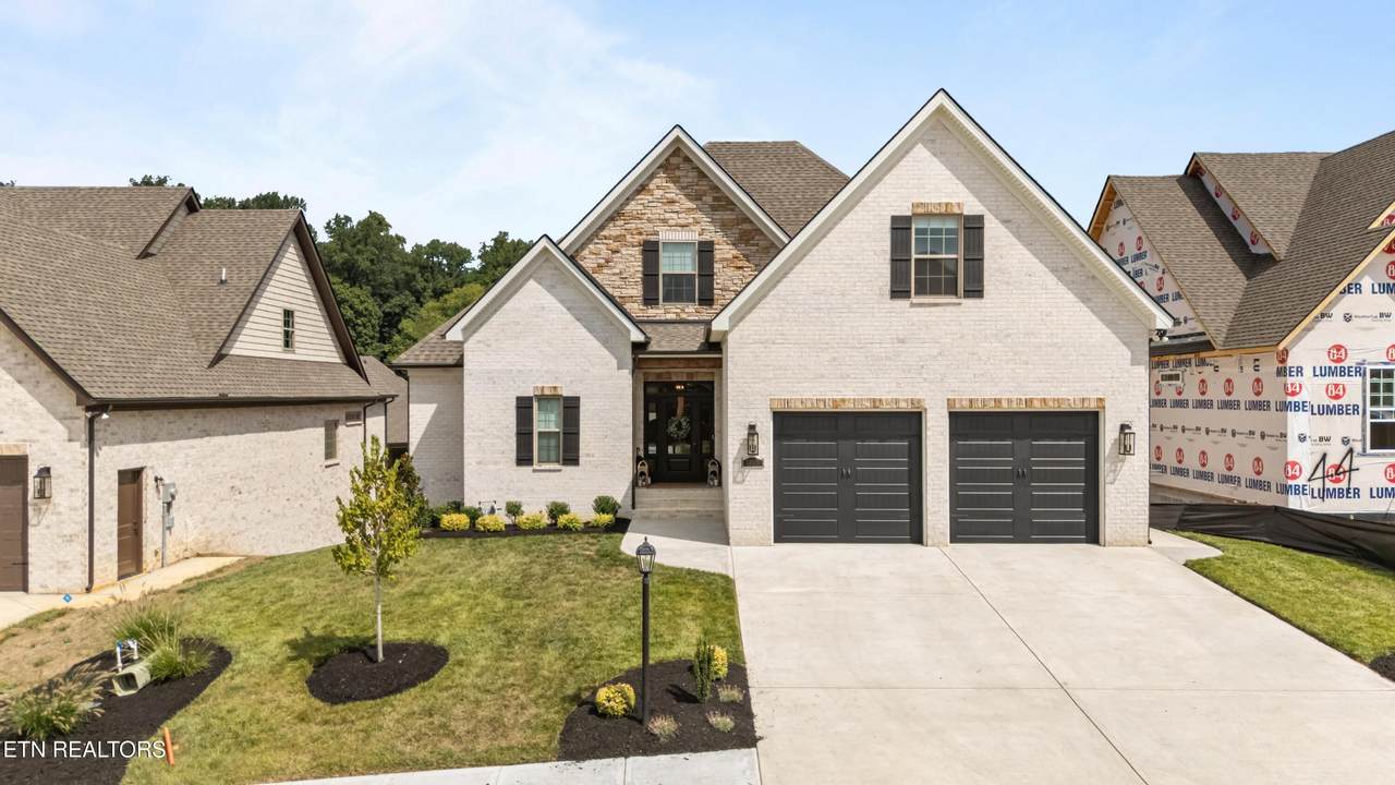 12011 Avery Manor Lane - Photo 1