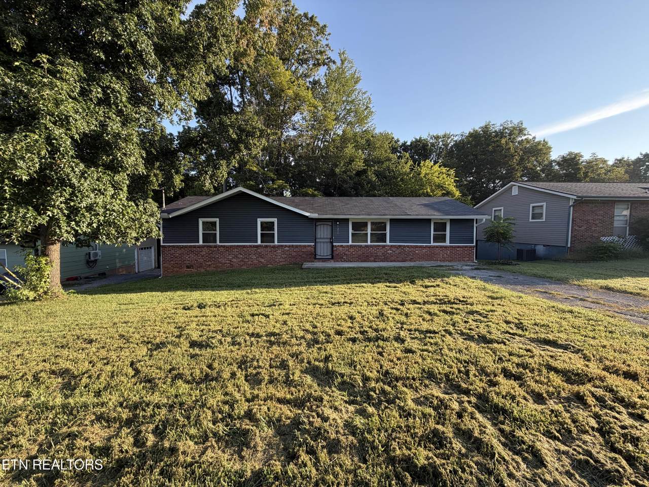7301 Meadowbrook Circle - Photo 1