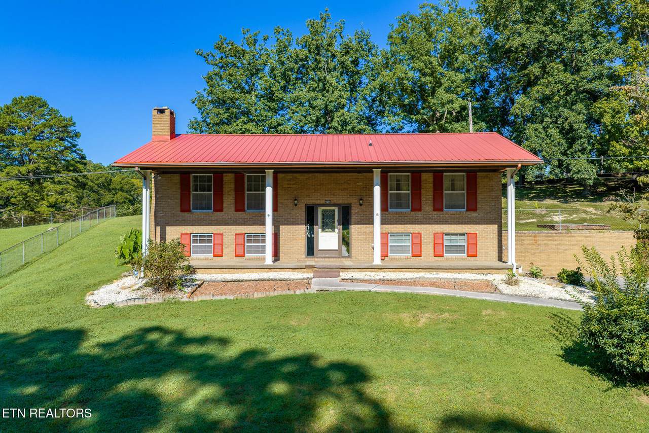 4086 White Wood Circle - Photo 1