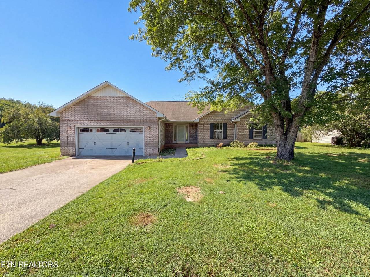 758 Meadow Ridge Rd - Photo 1