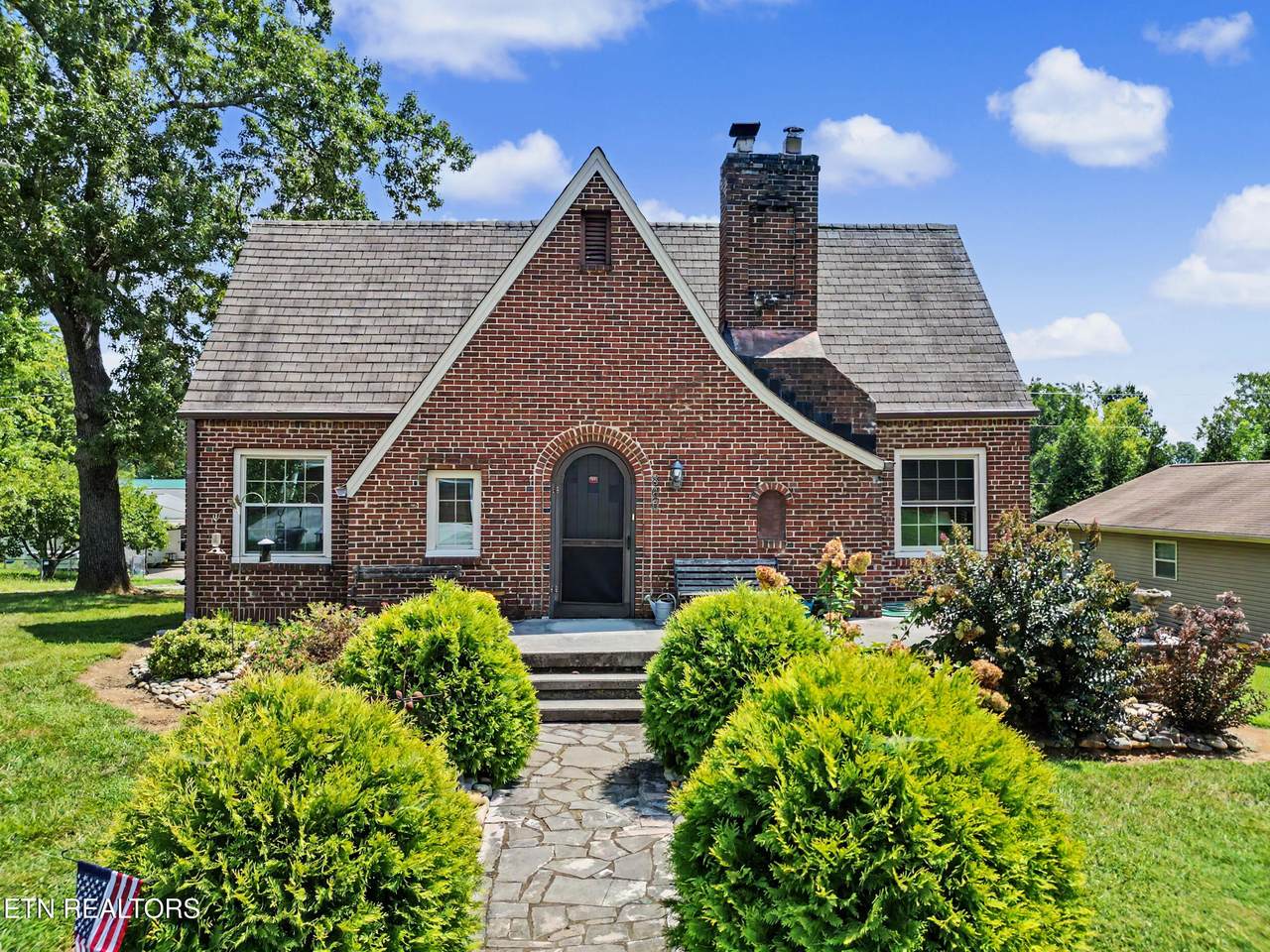 https://bt-photos.global.ssl.fastly.net/kaar/1280_boomver_1_1353627-2.jpg
