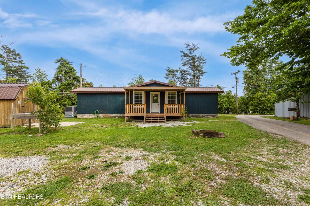 210 Conifer Rd - Photo 1