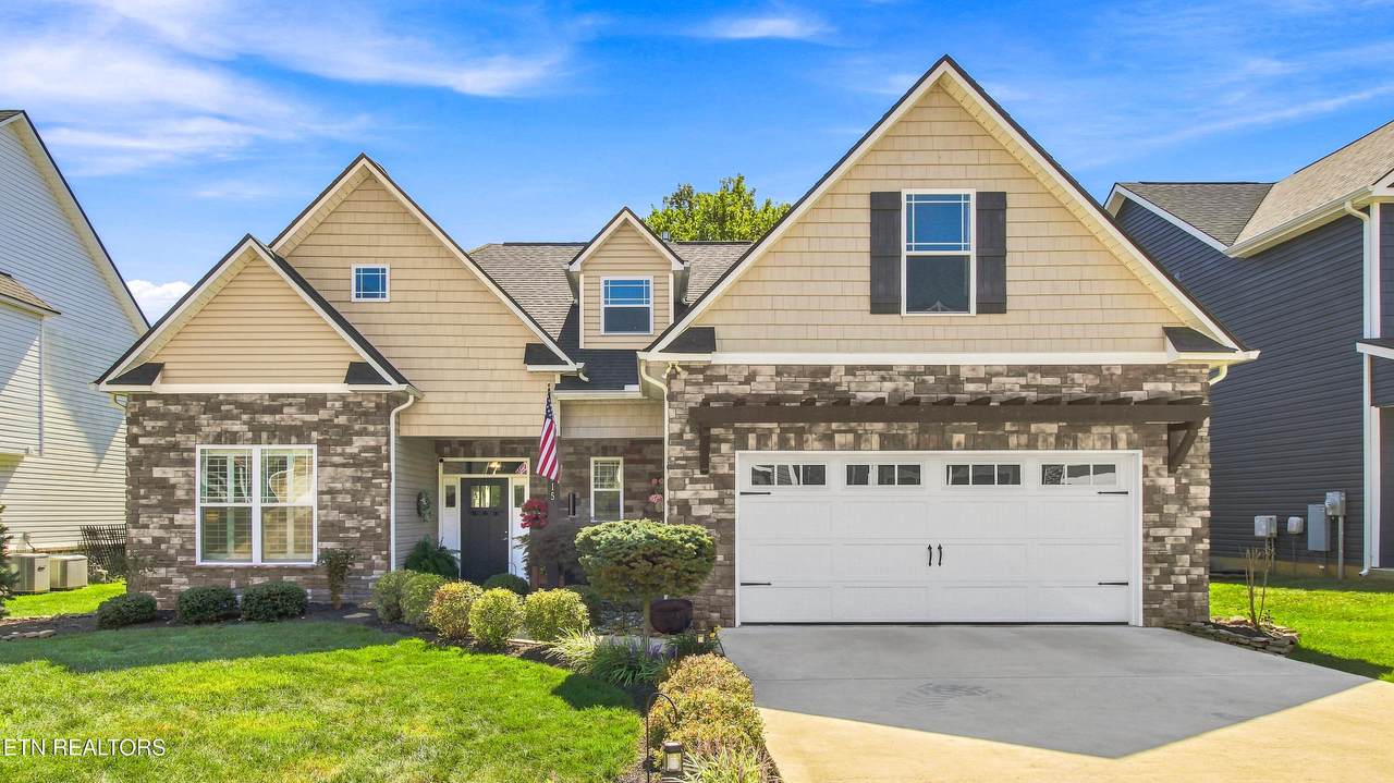 2915 Cardiff Castle Lane - Photo 1