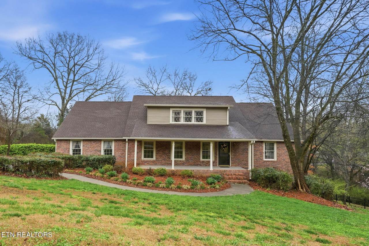 11012 Crosswind Drive - Photo 1