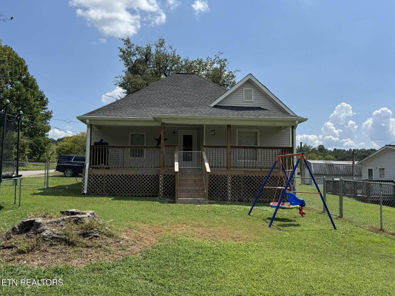 128 Ridge Ave - Photo 1