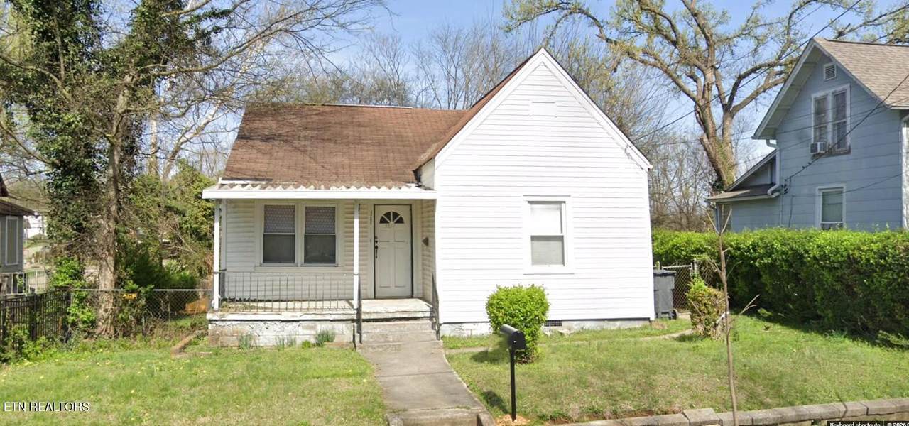 3207 Ashland Ave - Photo 1