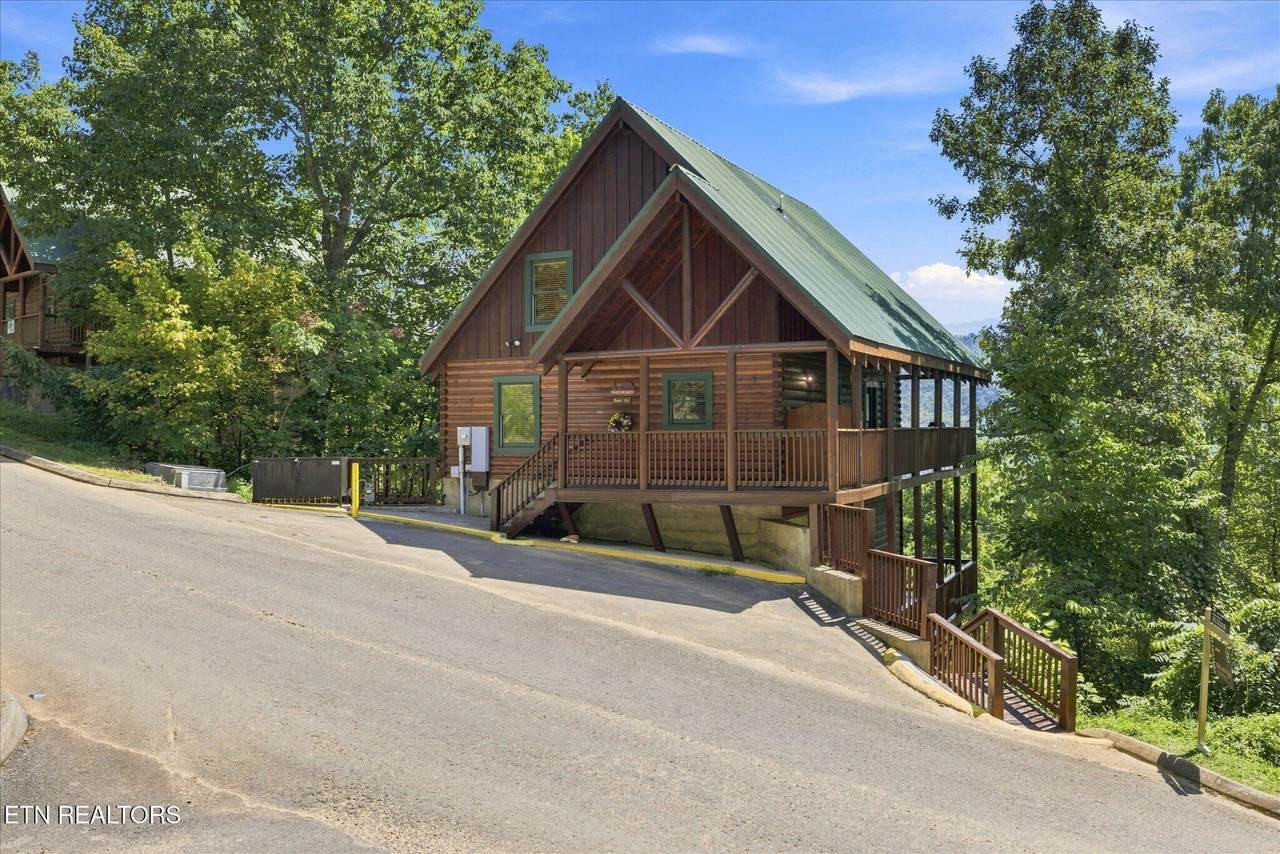 4626 Nottingham Heights Way - Photo 1