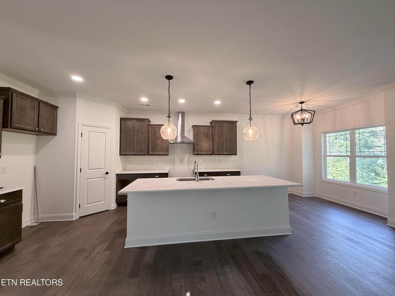 https://bt-photos.global.ssl.fastly.net/kaar/1280_boomver_1_1354508-2.jpg