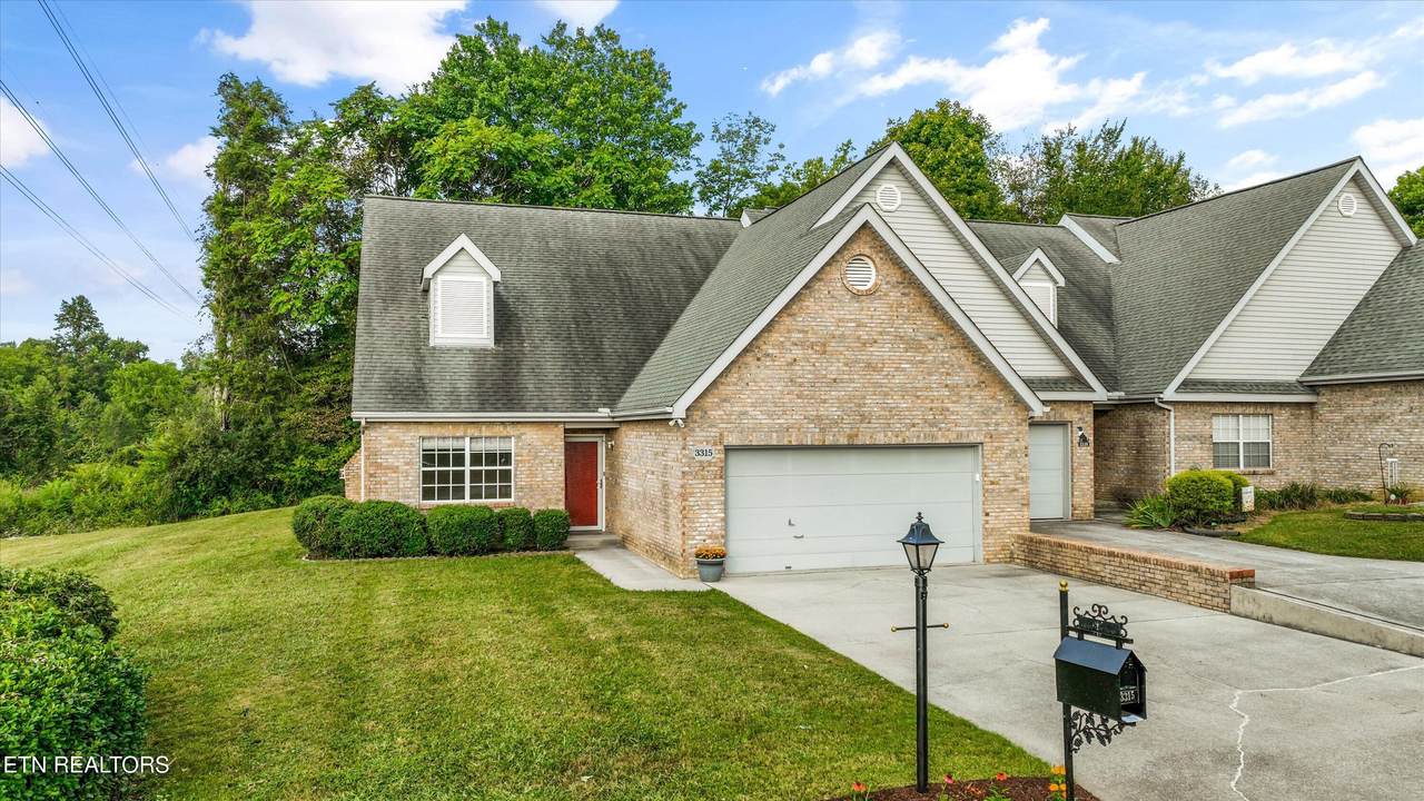 3315 Laurel View Rd - Photo 1