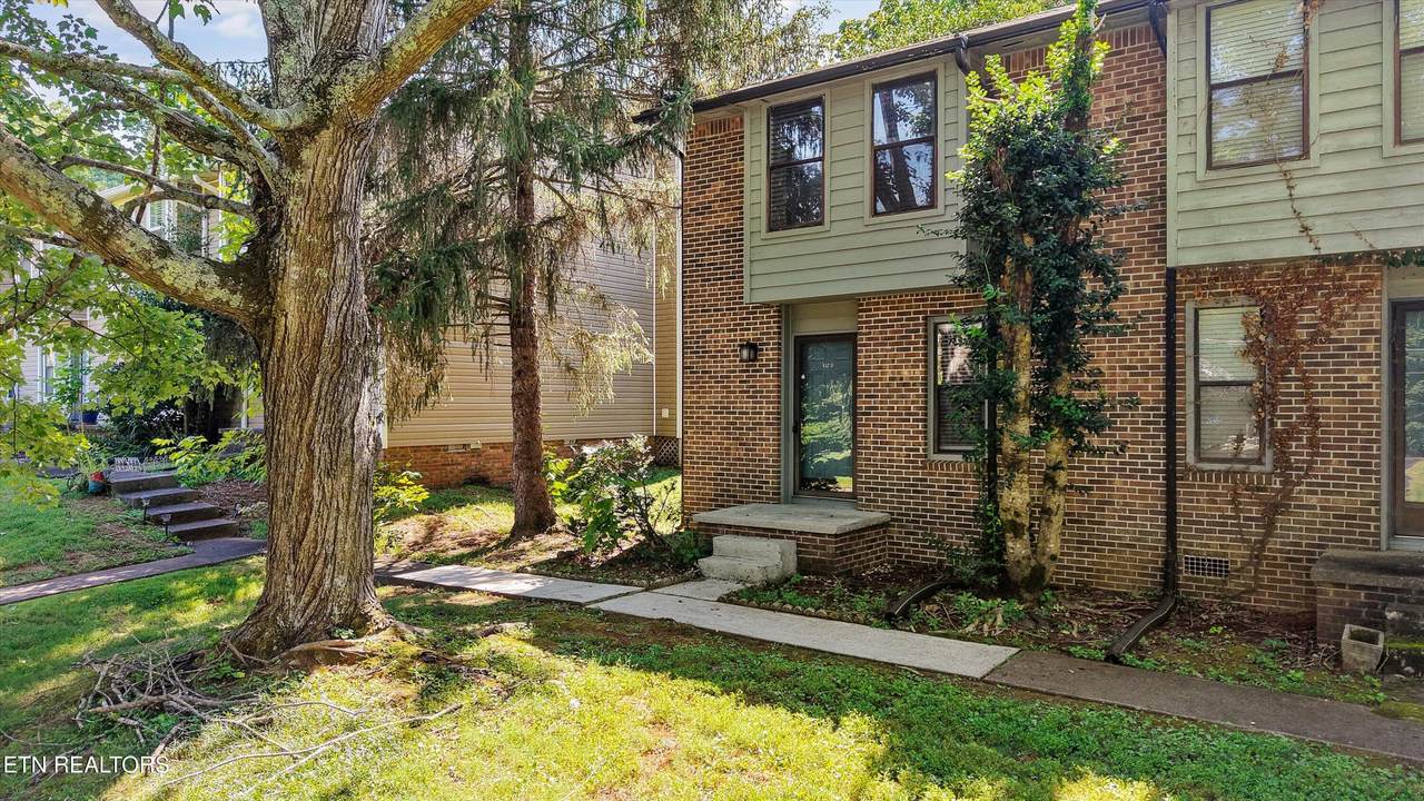617 Idlewood Lane - Photo 1