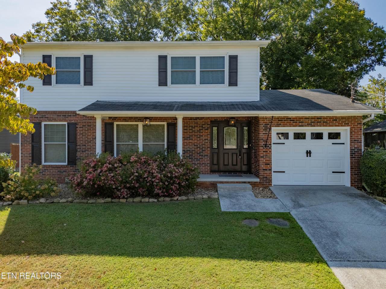 1324 Chipwood Circle - Photo 1