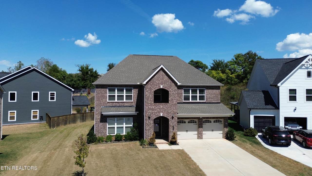 2714 Green Ash Lane - Photo 1