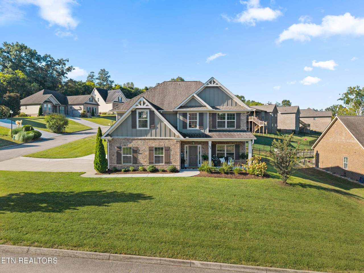186 Dynasty Drive - Photo 1