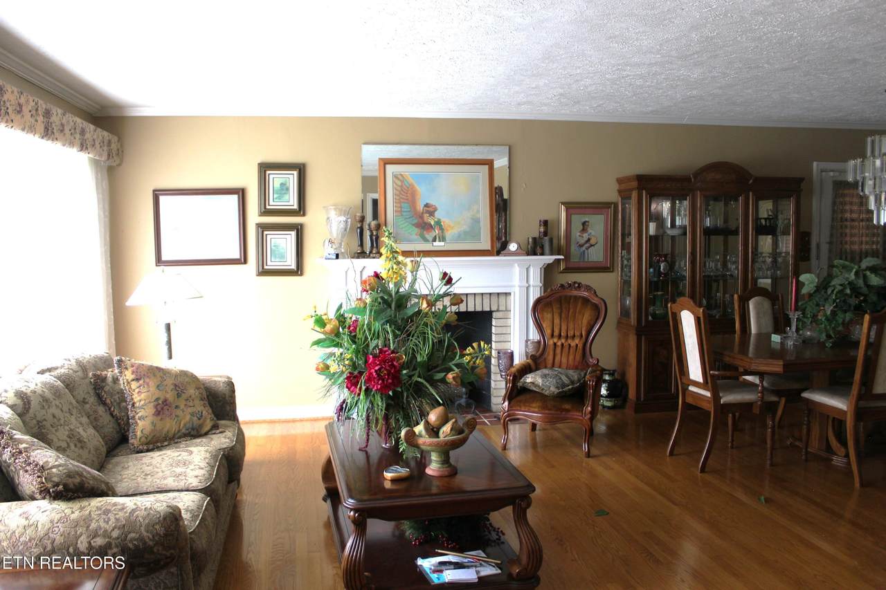 https://bt-photos.global.ssl.fastly.net/kaar/1280_boomver_1_1355497-2.jpg