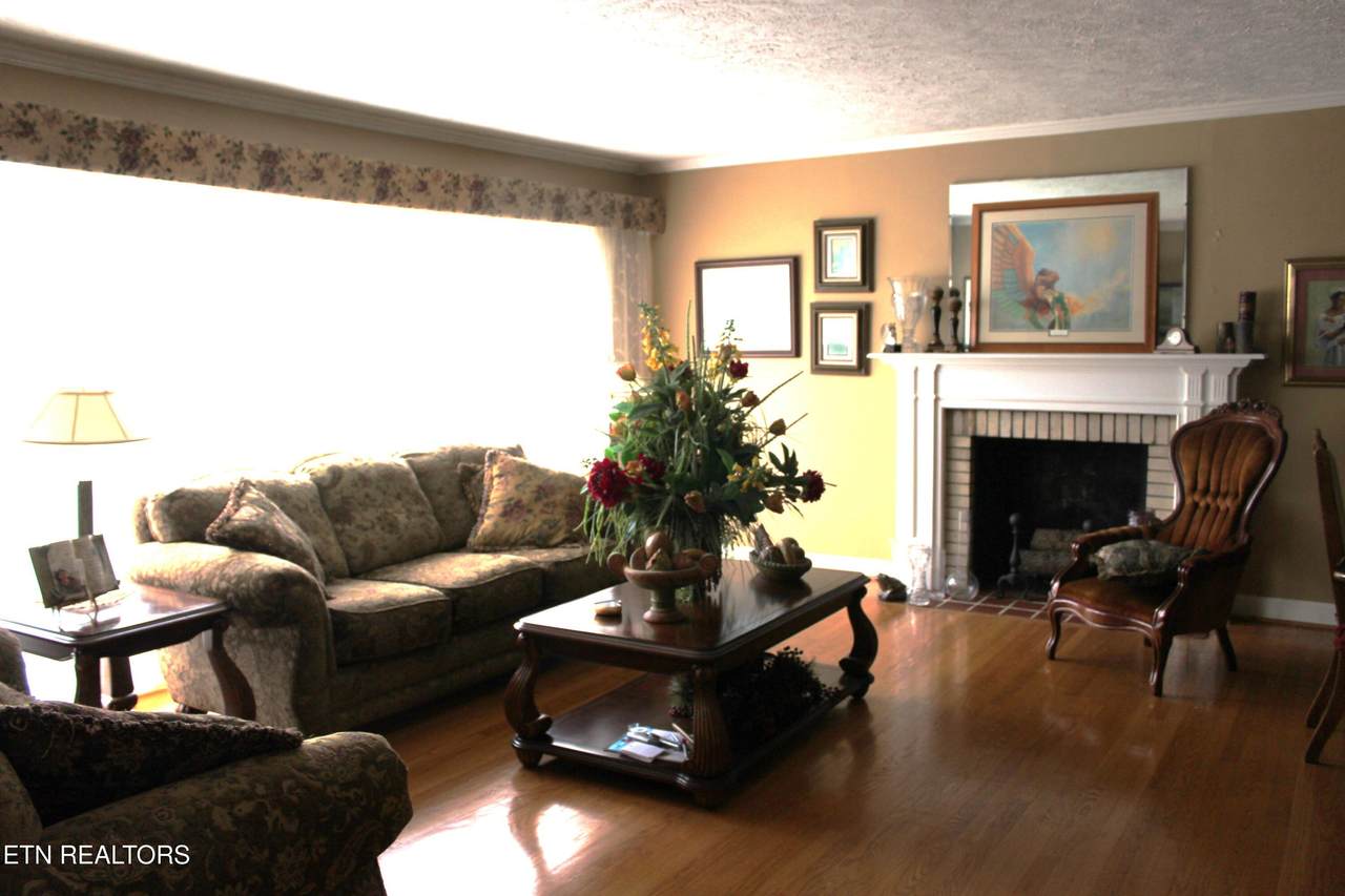 https://bt-photos.global.ssl.fastly.net/kaar/1280_boomver_1_1355497-2.jpg