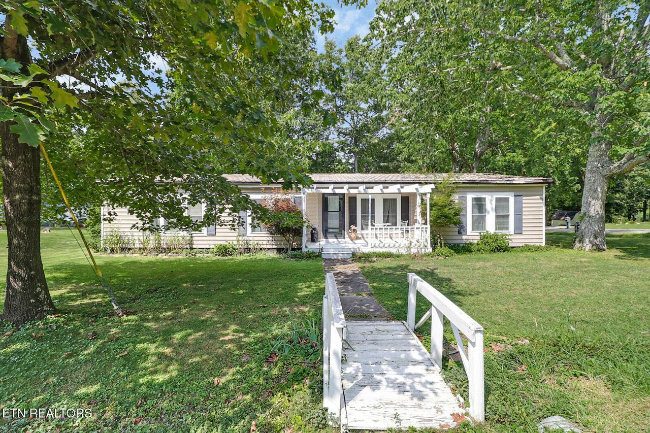 313 Rugby Rd - Photo 1