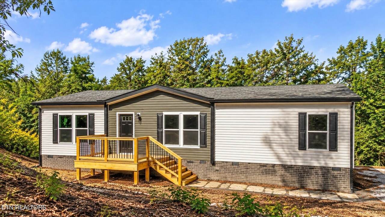 3827 Demory Rd - Photo 1