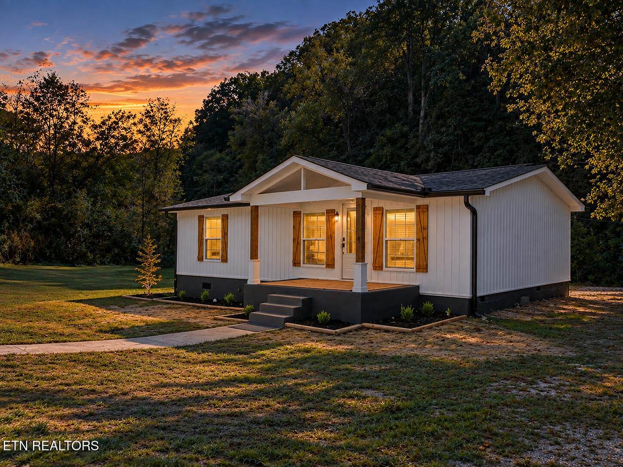 8815 Andersonville Pike - Photo 1